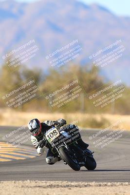 media/Jan-10-2025-CVMA Friday Practice (Fri) [[489e0da257]]/Group 4 and Trackday/Session 5 (Turn 7)/